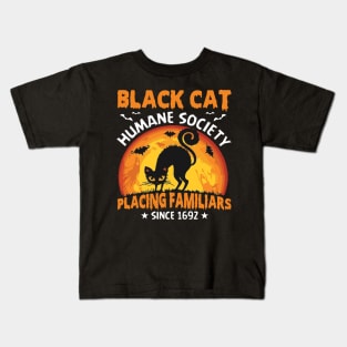 Black Cat Halloween Scary Spooky Retro Vintage Kids T-Shirt